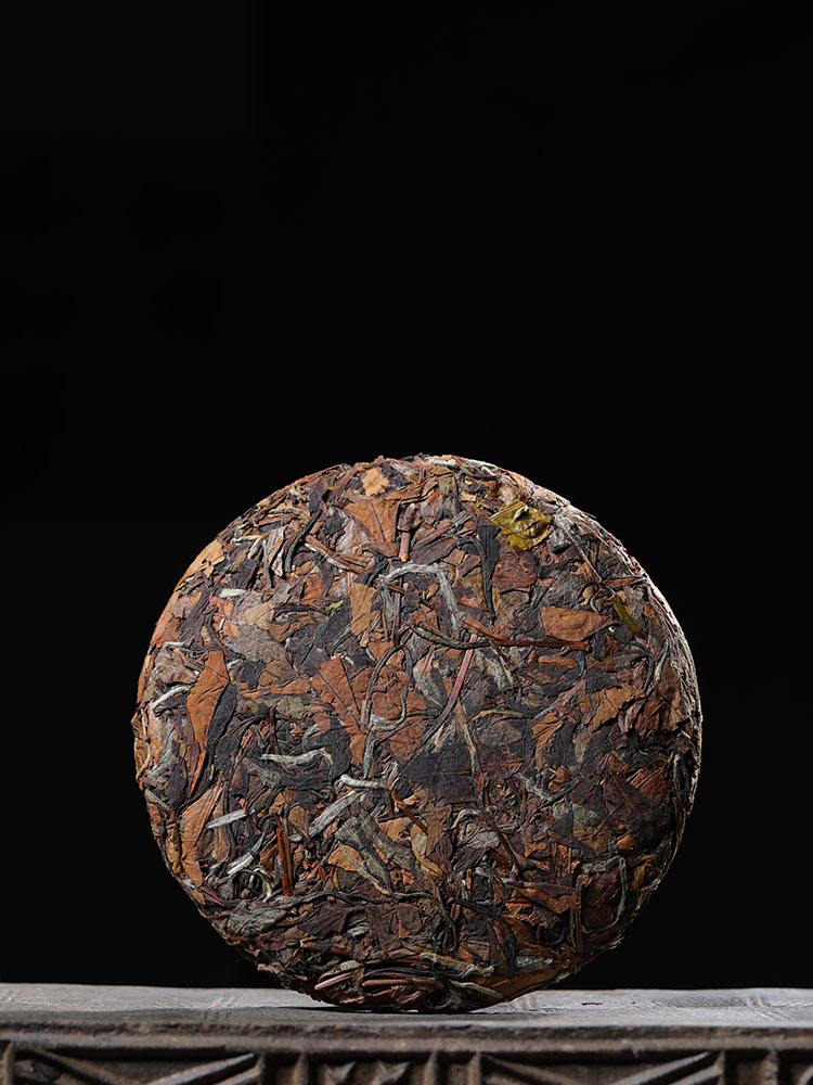 绿雪芽兰芷 2009 福鼎白茶 茶饼 357g